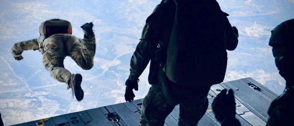 Luftlande-Aufklärungseinheiten der britischen Armee und des deutschen Heeres führten die erste gemeinsame Übung Deep Infil 24 (tiefe rückwärtige Infiltration) durch.